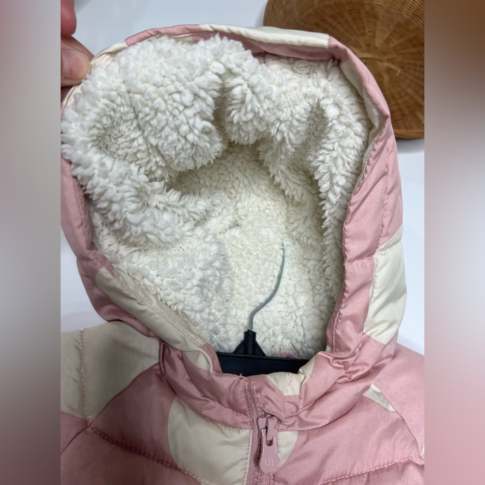 Baby Gap Jacket - Picture 2 of 8